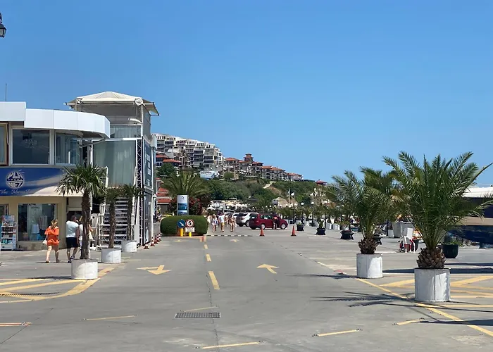 Horizon 8,1 'a' Apartment